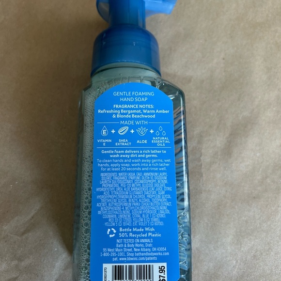 White Barn Bergamot & Beach Wood Foaming Hand Soap - Blue - Picture 2 of 2